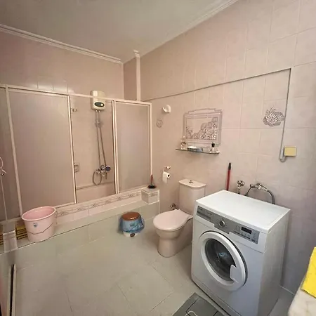 Apartment Spacious 2 Bedroom 1 Living And Dining 1 Sitting 1 Bath Fethiye