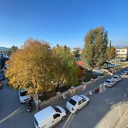 Spacious 2 Bedroom 1 Living And Dining 1 Sitting 1 Bath * فتحية