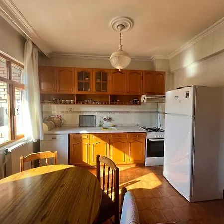 شقة Spacious 2 Bedroom 1 Living And Dining 1 Sitting 1 Bath فتحية
